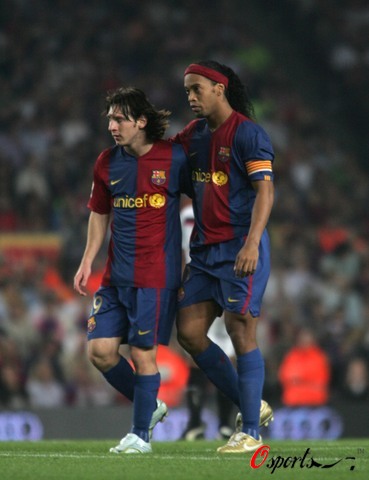 在内忧外患 在内忧外患